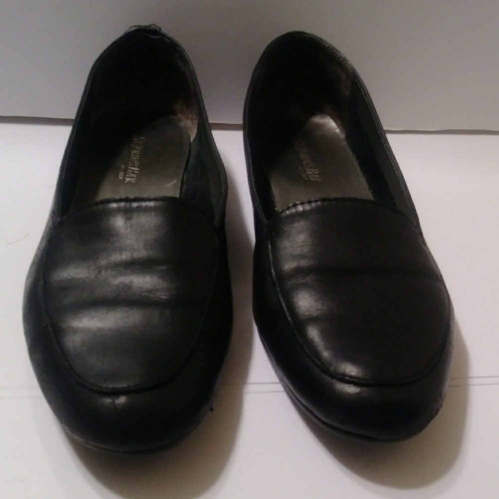 🌼St. John's Bay Black leather Shoes